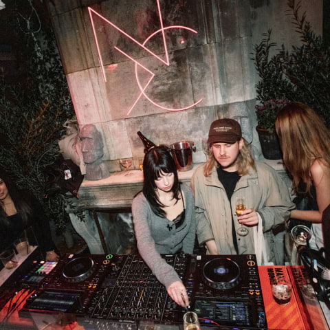 Nosh and Chows sommarsatsning &ndash; torsdagsfester med dj:s