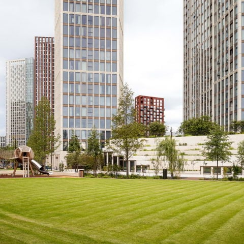 There's a new public park in London and it's shaping up to be a beaut