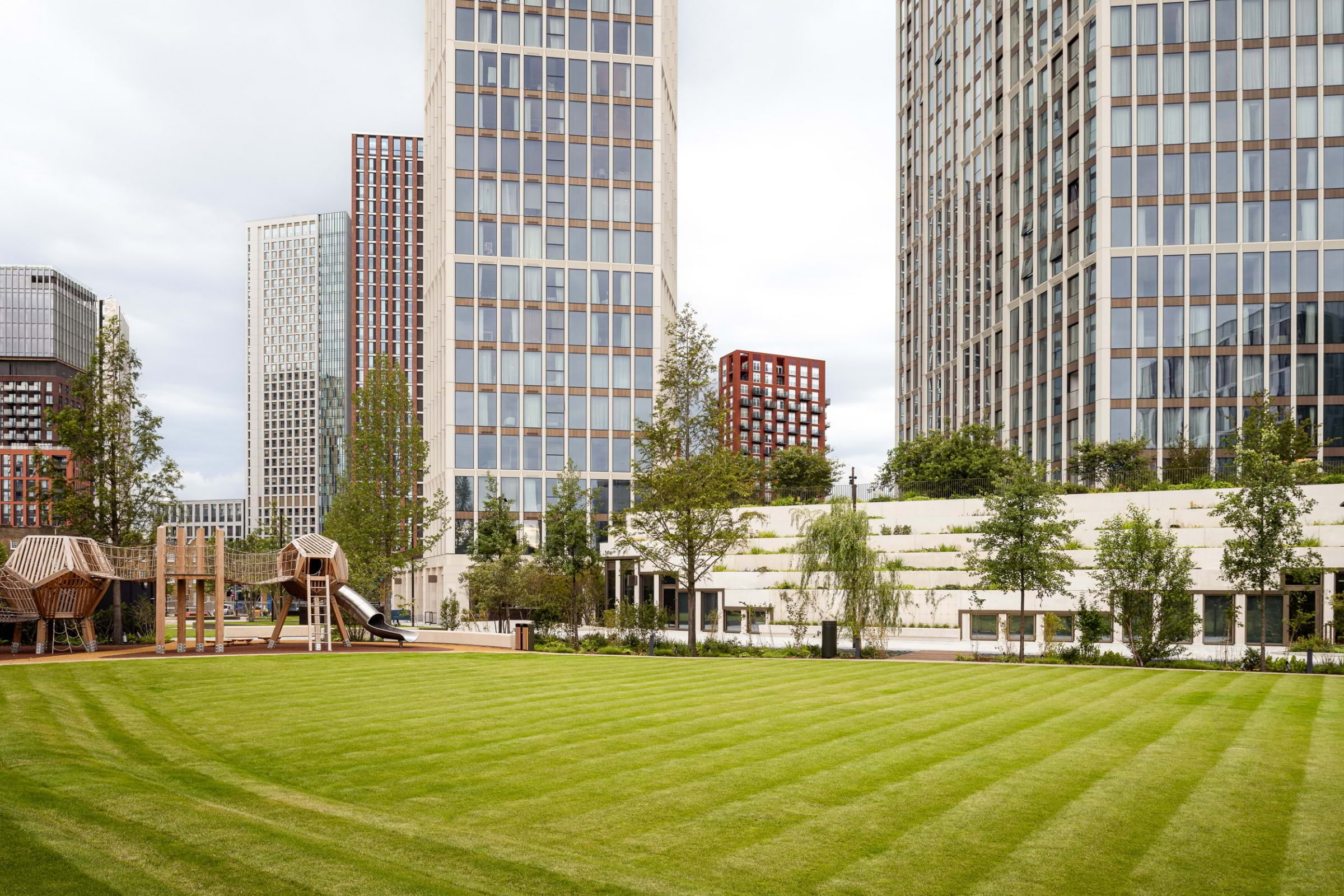 There's a new public park in London and it's shaping up to be a beaut