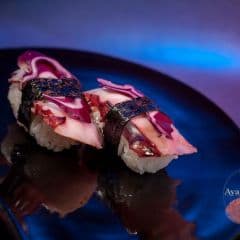 Ayakos Sushi Tuna Backar