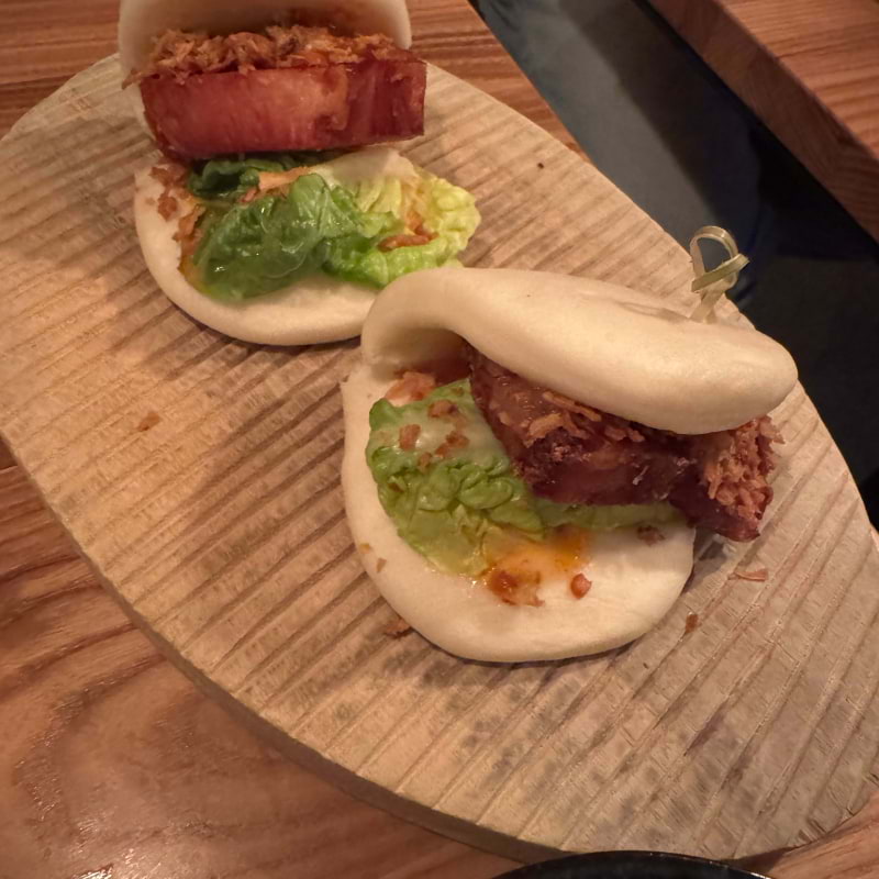 Bild från Asian Post Office av Julia H. (2026-03-23)