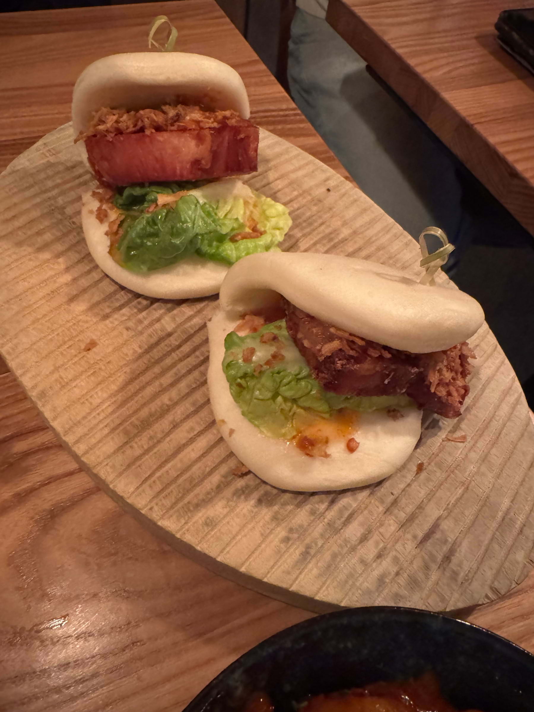 Bild från Asian Post Office av Julia H. (2026-03-23)