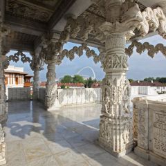 BAPS Shri Swaminarayan Mandir