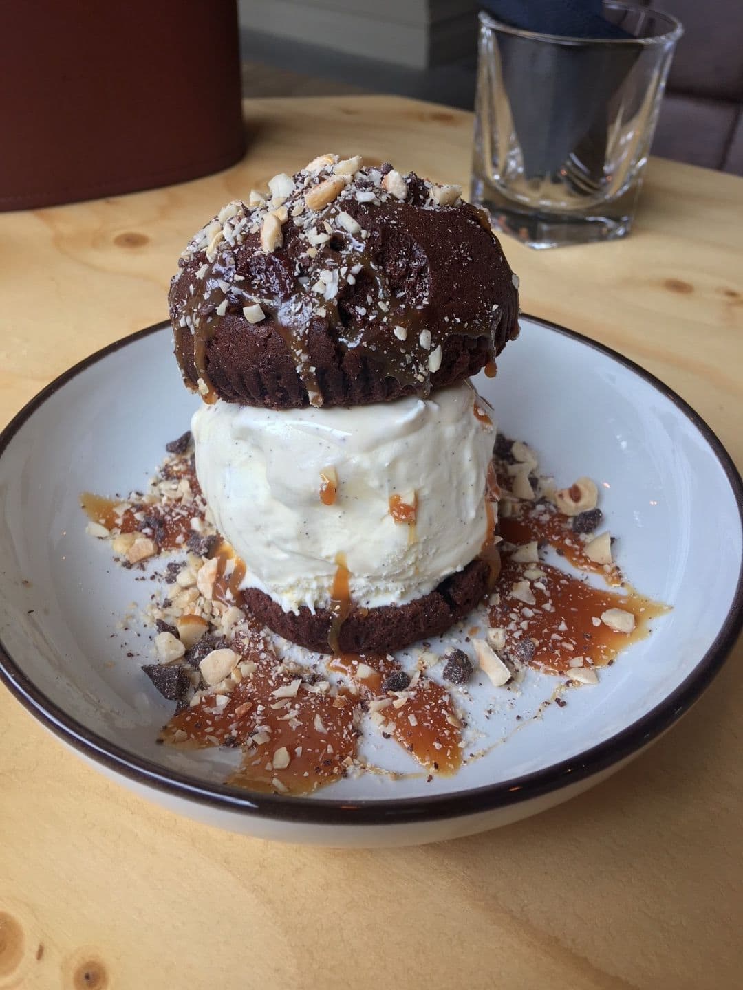 Glassburgare choklad – Photo from Barrels Burgers & Beer Södermalm by Agnes L. (25/08/2018)