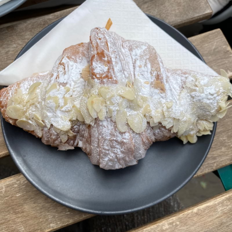 Almond croissant  – Photo from Becky Blooms Flowers by Madiha S. (04/10/2022)