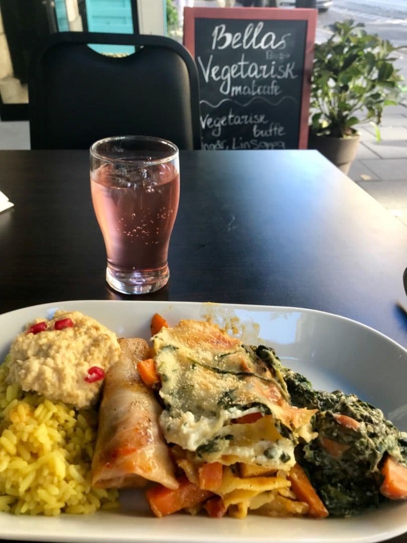 Bild från Bellas vegetariska matcafé av J-O E. (2018-09-06)