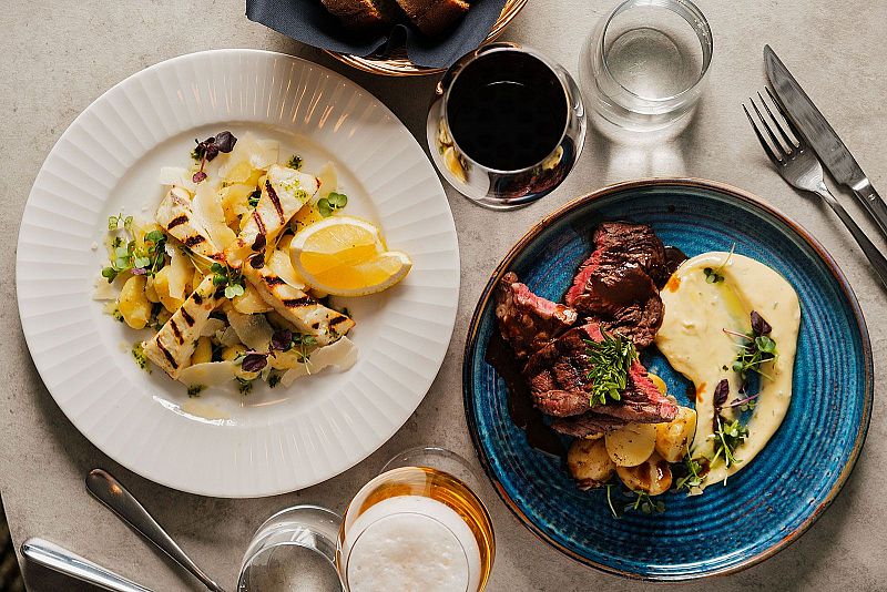 Bistro 46
