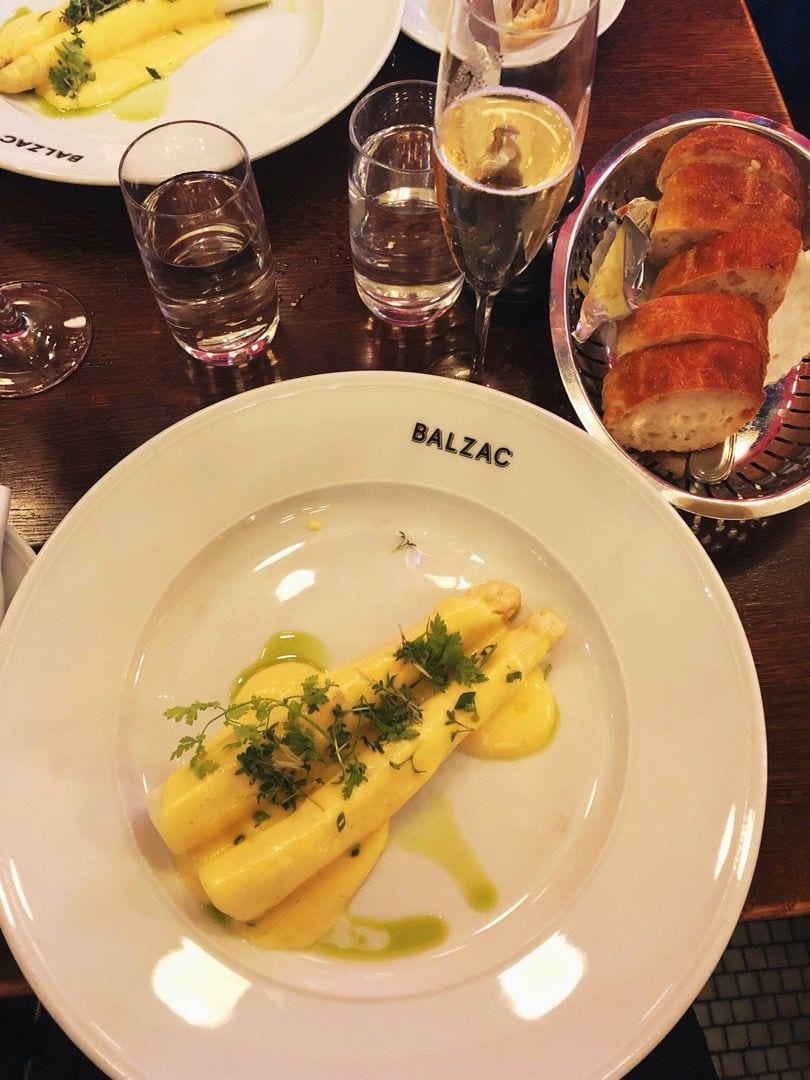 Asperges blanche – Photo from Brasserie Balzac by Lisa S. (26/06/2019)