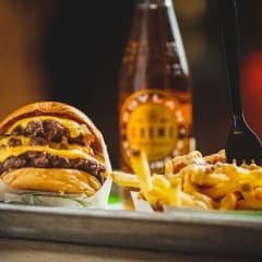Bun Meat Bun Söderhallarna