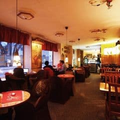 Caf&eacute; Cappuccino