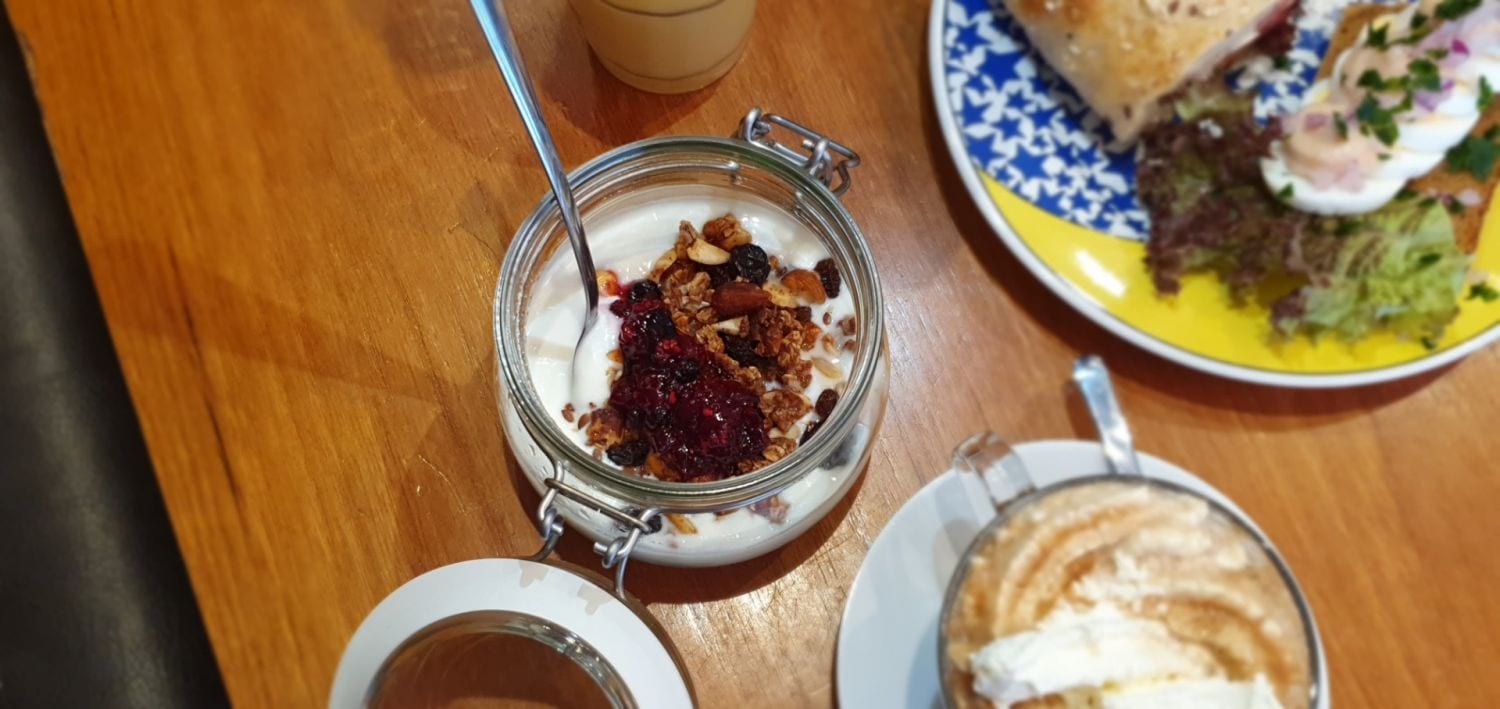 Frukost hela dagen – Bild från Café Knus av Maria S. (2019-10-13)