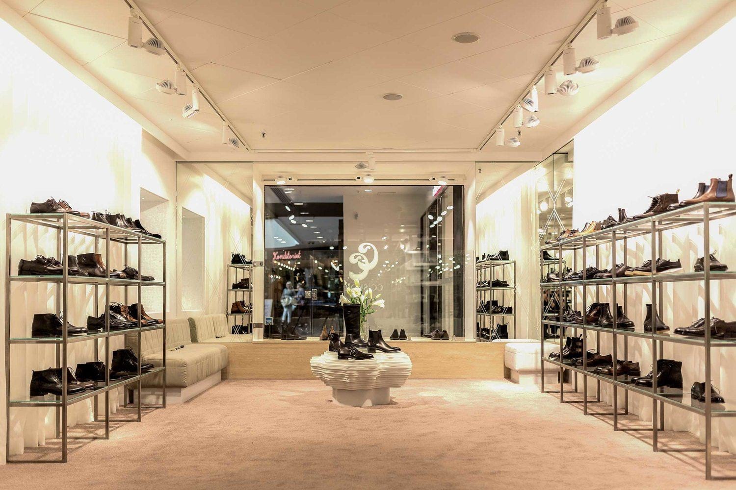 CC-Skor store in Sturegallerian – Photo from CC Shoes by Mathilda A. (04/04/2019)