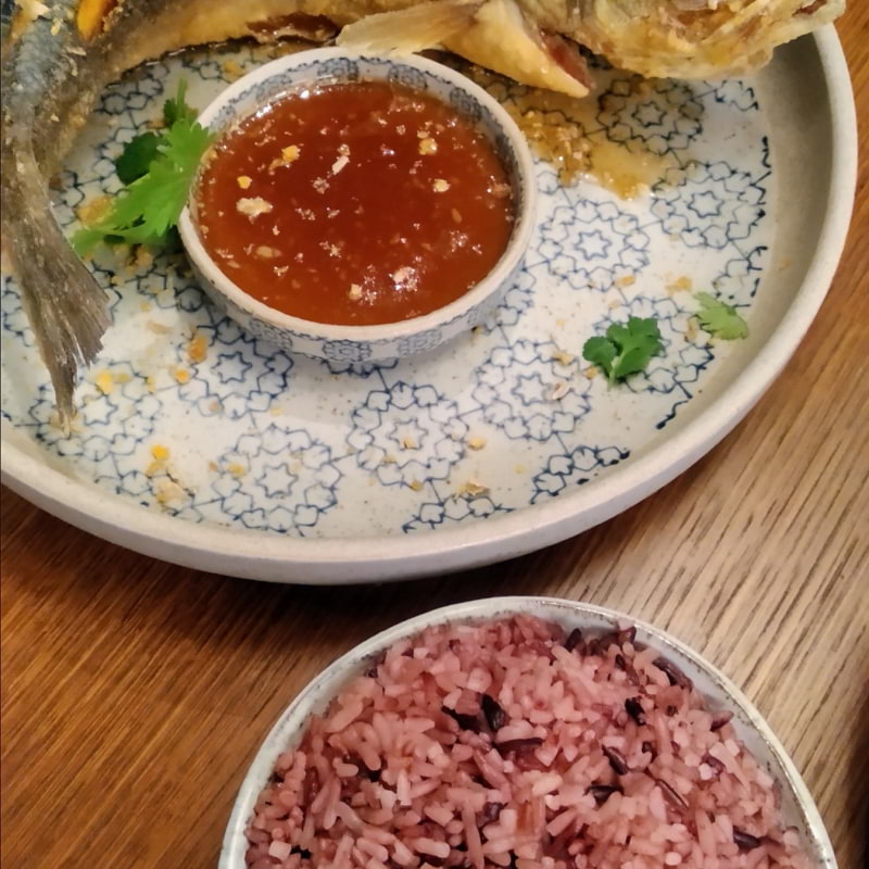 Fried seabass – Bild från CHiÔi av Katarina D. (2021-12-29)