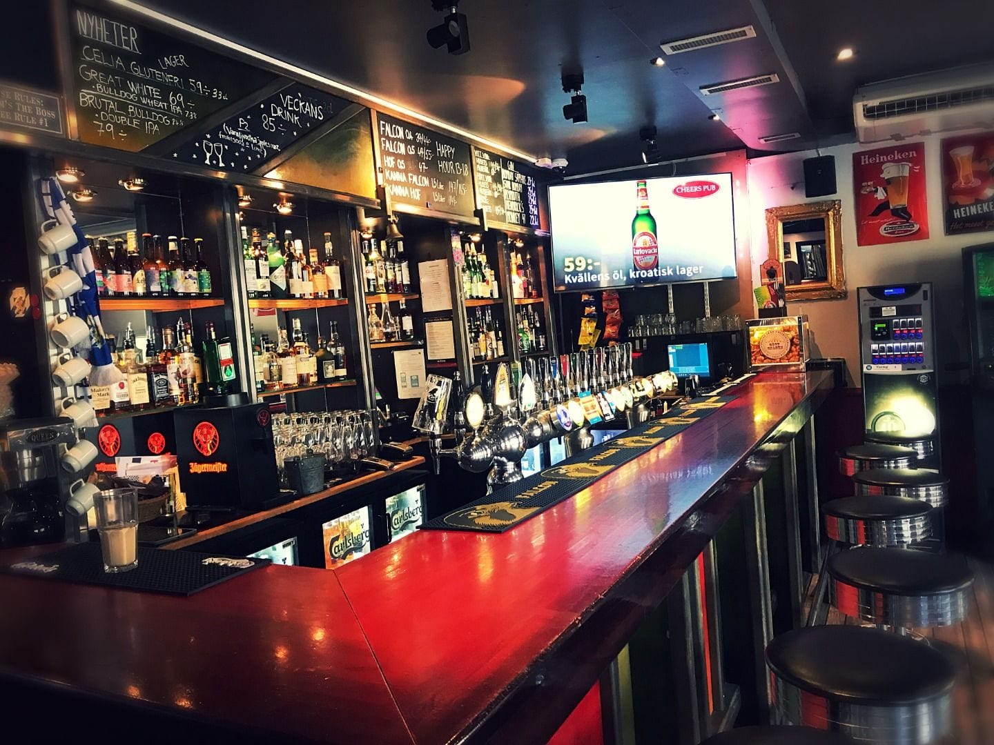 Bar – Bild från Cheers Pub & Sportbar av Yunas M. (2019-11-02)
