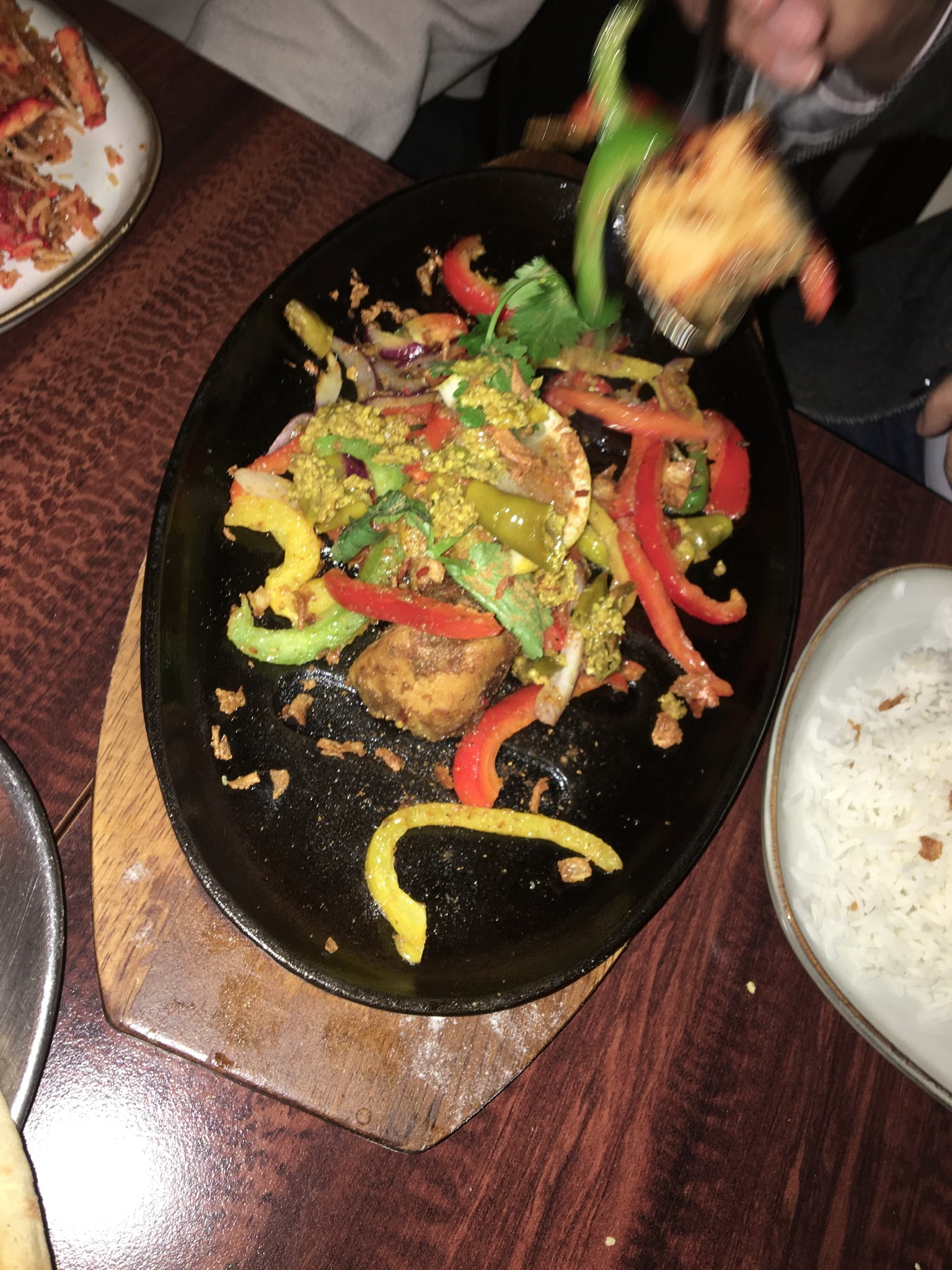 Sizzle garlic chicken tandoori – Photo from Curry Spice City by Anna T. (14/11/2020)