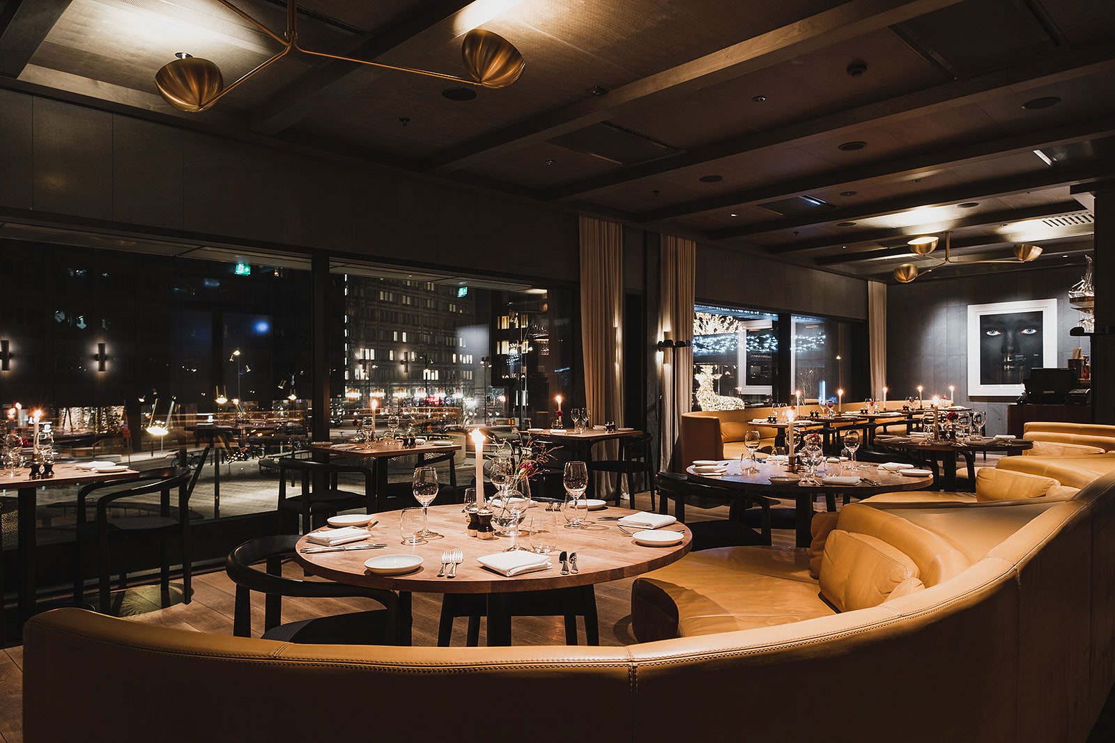 Dining Room & Cocktail Bar At Six – Hotellrestauranger