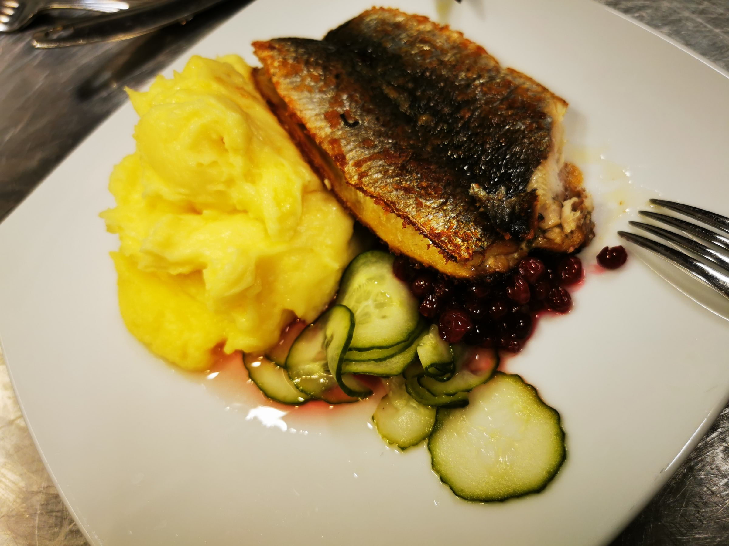 Fredags lunch.. Strömming med mos – Photo from Docklands by Marite P. (26/09/2020)