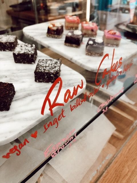 Raw Cakes – Photo from En Juicebar by Isabelle W. (19/10/2019)