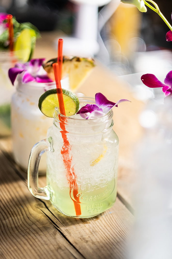 Floating Saigon Restaurant – Cocktail bars