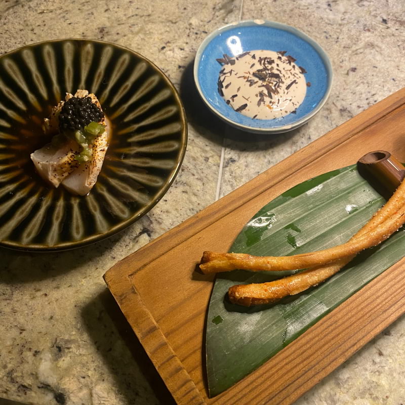 Sashimi och jordärtskocka med tryffelmajo – Bild från GOMA Gastropub av Adam L. (2020-11-14)