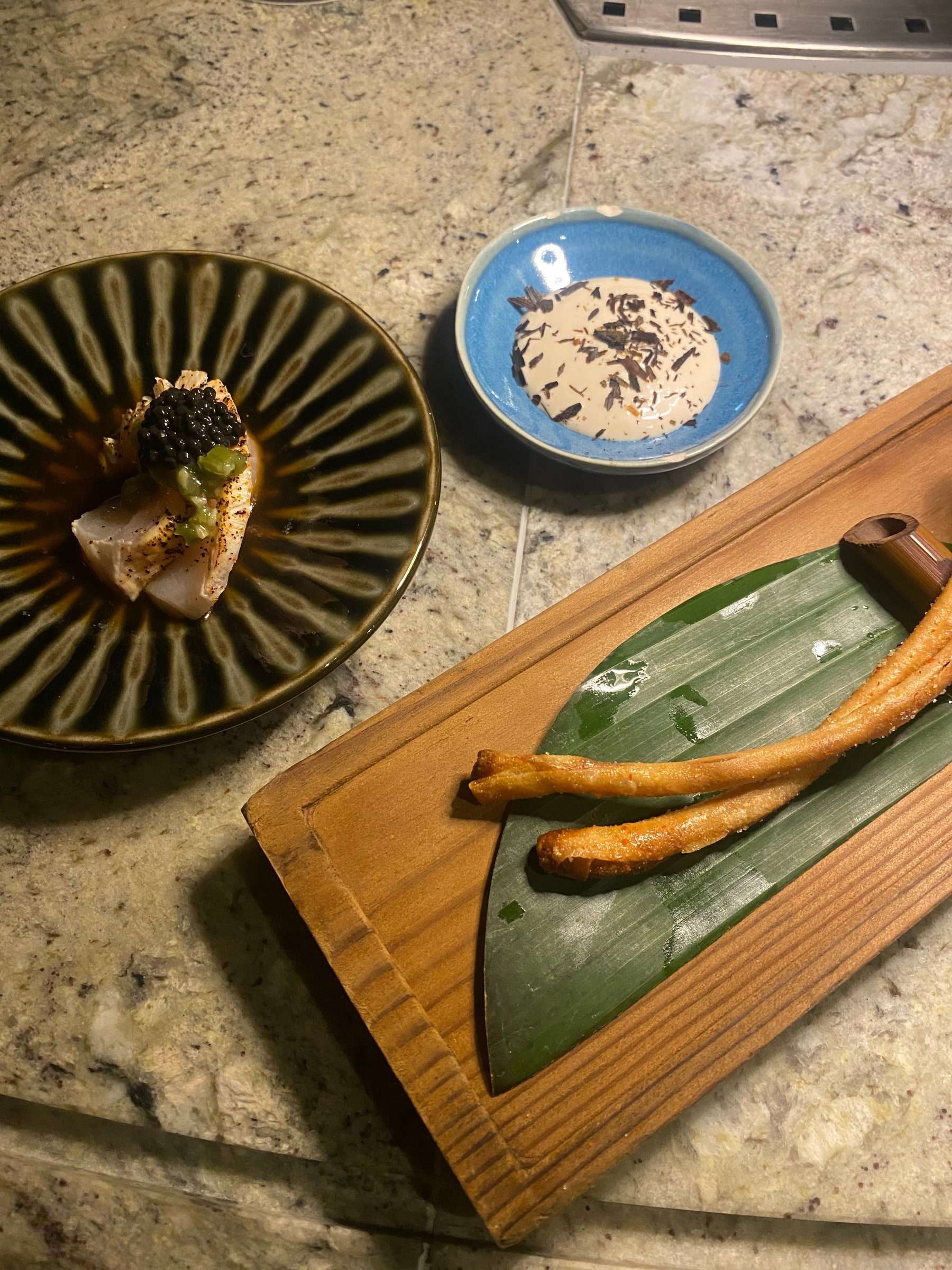 Sashimi och jordärtskocka med tryffelmajo – Bild från GOMA Gastropub av Adam L. (2020-11-14)