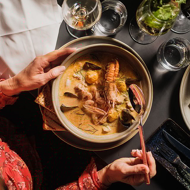 Atrium Bar & Restaurant