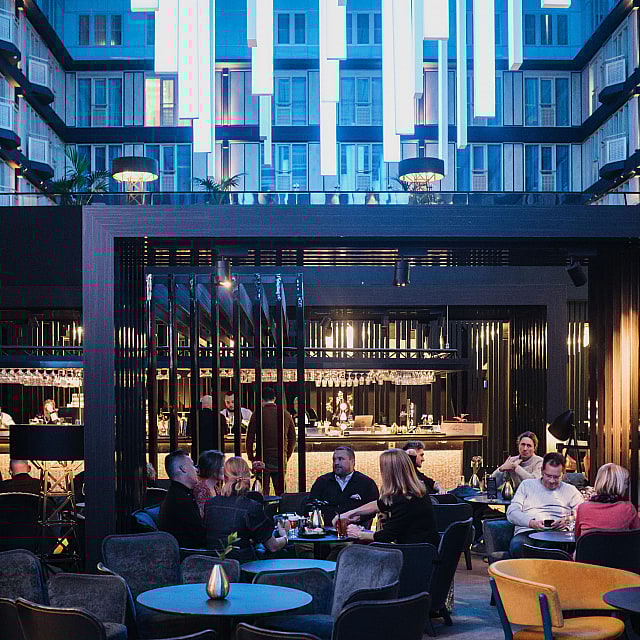 Atrium Bar & Restaurant