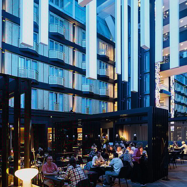 Atrium Bar & Restaurant