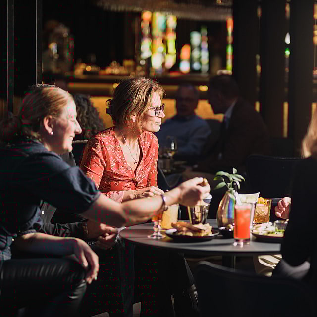 Atrium Bar & Restaurant