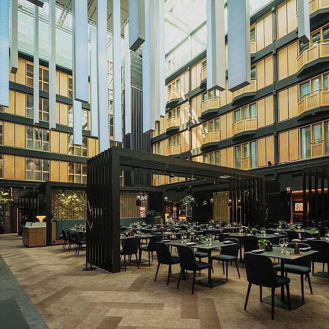 Atrium Bar & Restaurant