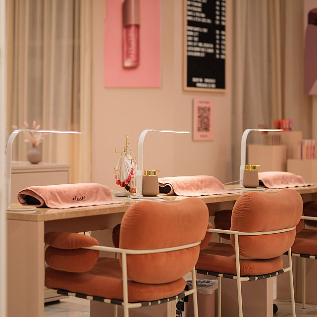 Beauty Bar by Dashl Femman