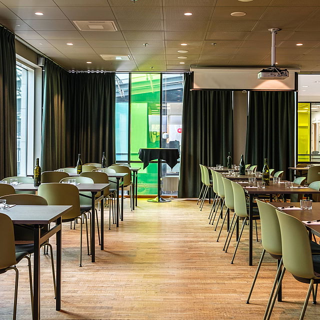 Blanche Brasserie & Bar