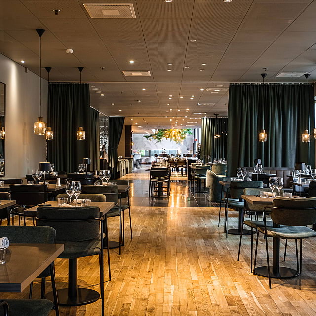 Blanche Brasserie & Bar