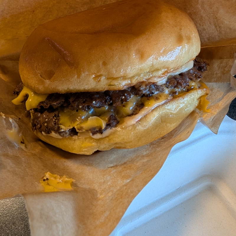 Photo from Bram's Burgers by Doux E. (09/05/2026)