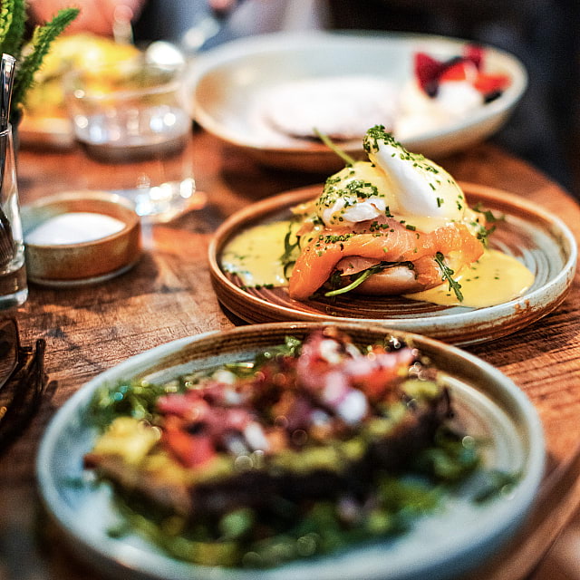 DINÉ Burgers Linné