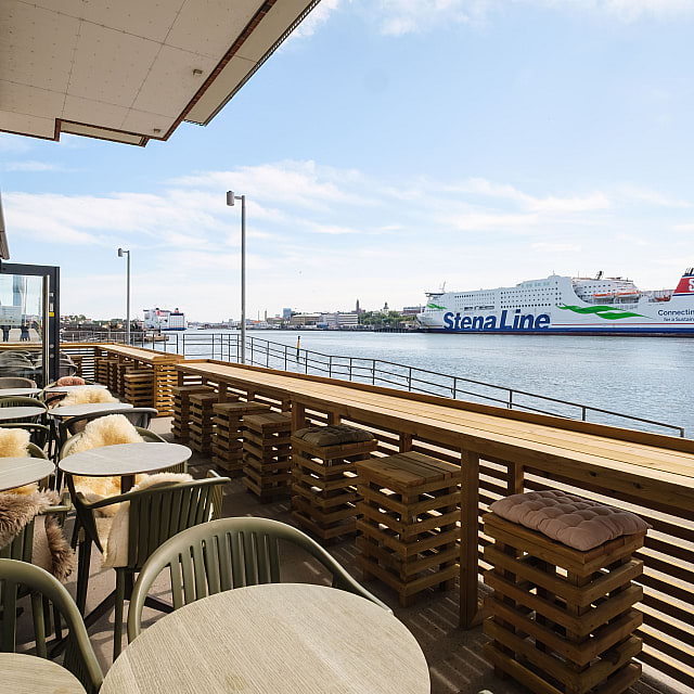 GG94 Café & Bistro