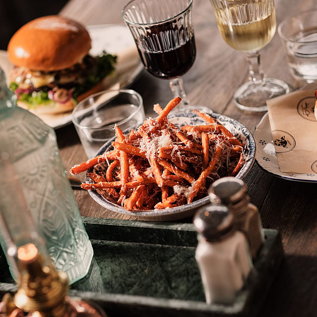 Holy Cow Brgr's & Stuff