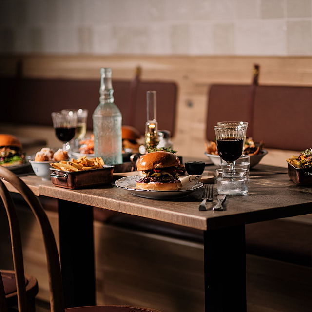 Holy Cow Brgr's & Stuff