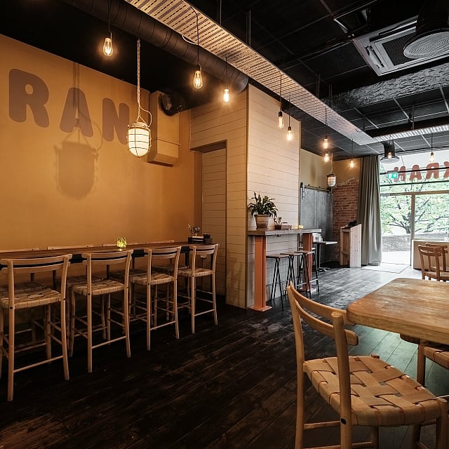 Kran Bar