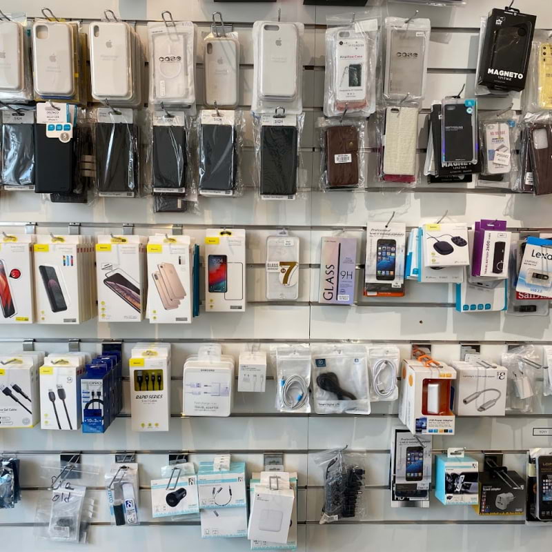 Laga iPhone Göteborg butik – Photo from LagaiPhone.se by Poorya K. (01/09/2025)