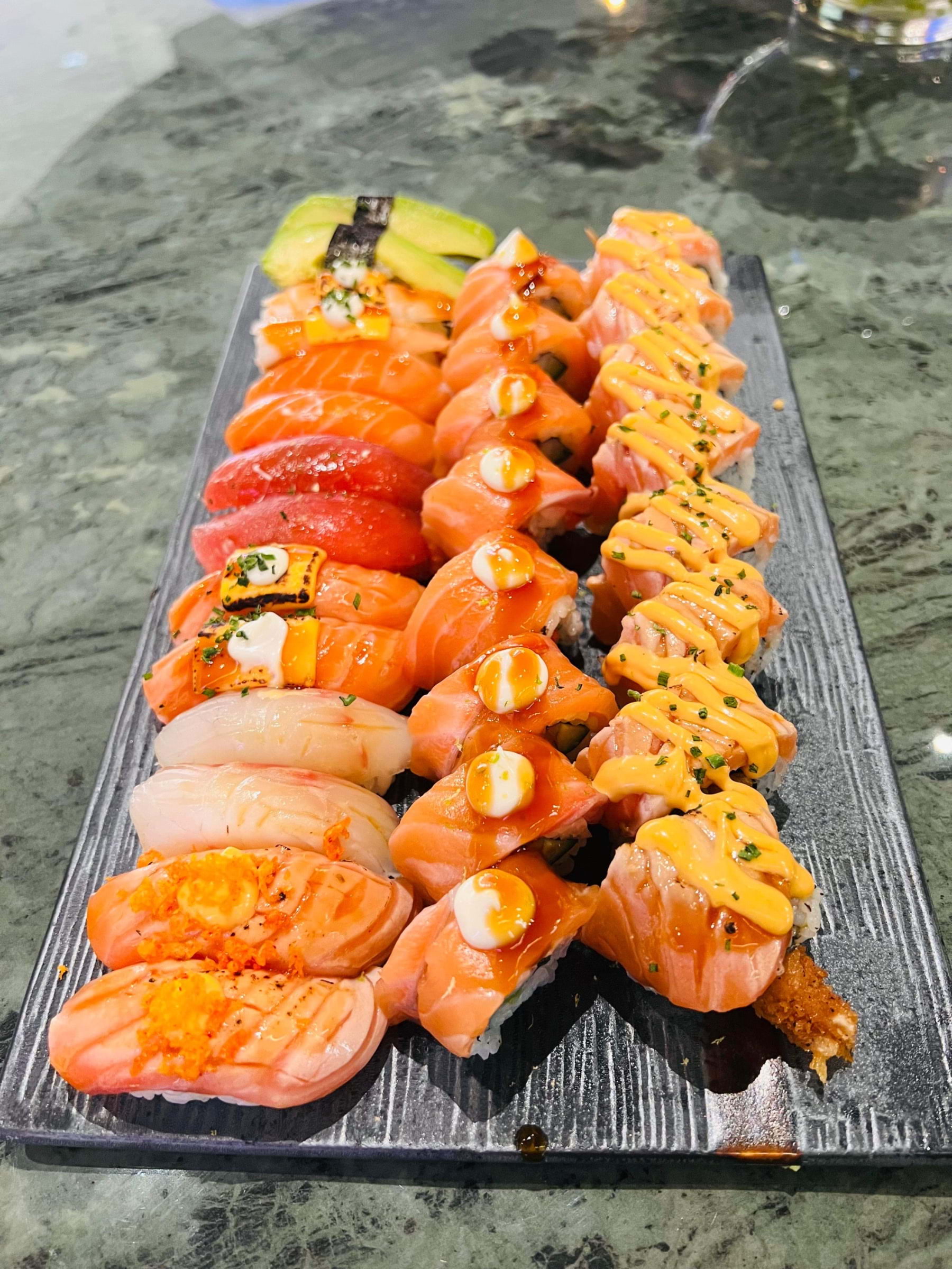Bästa sushi som jag har ätit – Photo from Lost in Tokyo by Thành L. (03/04/2024)