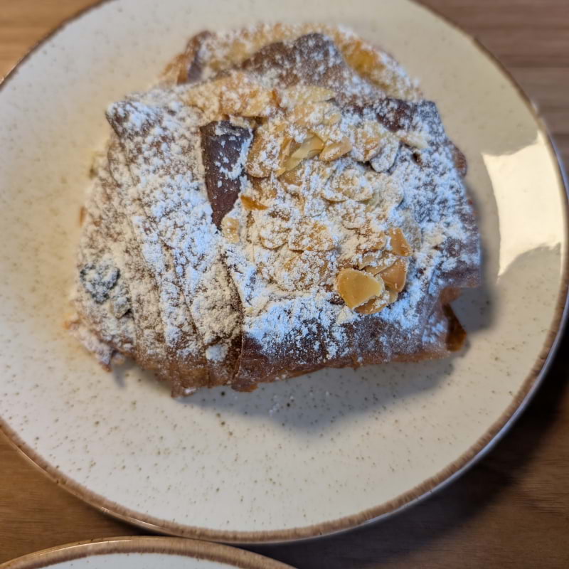 Bild från Maison Caillard av Doux E. (2026-01-05)