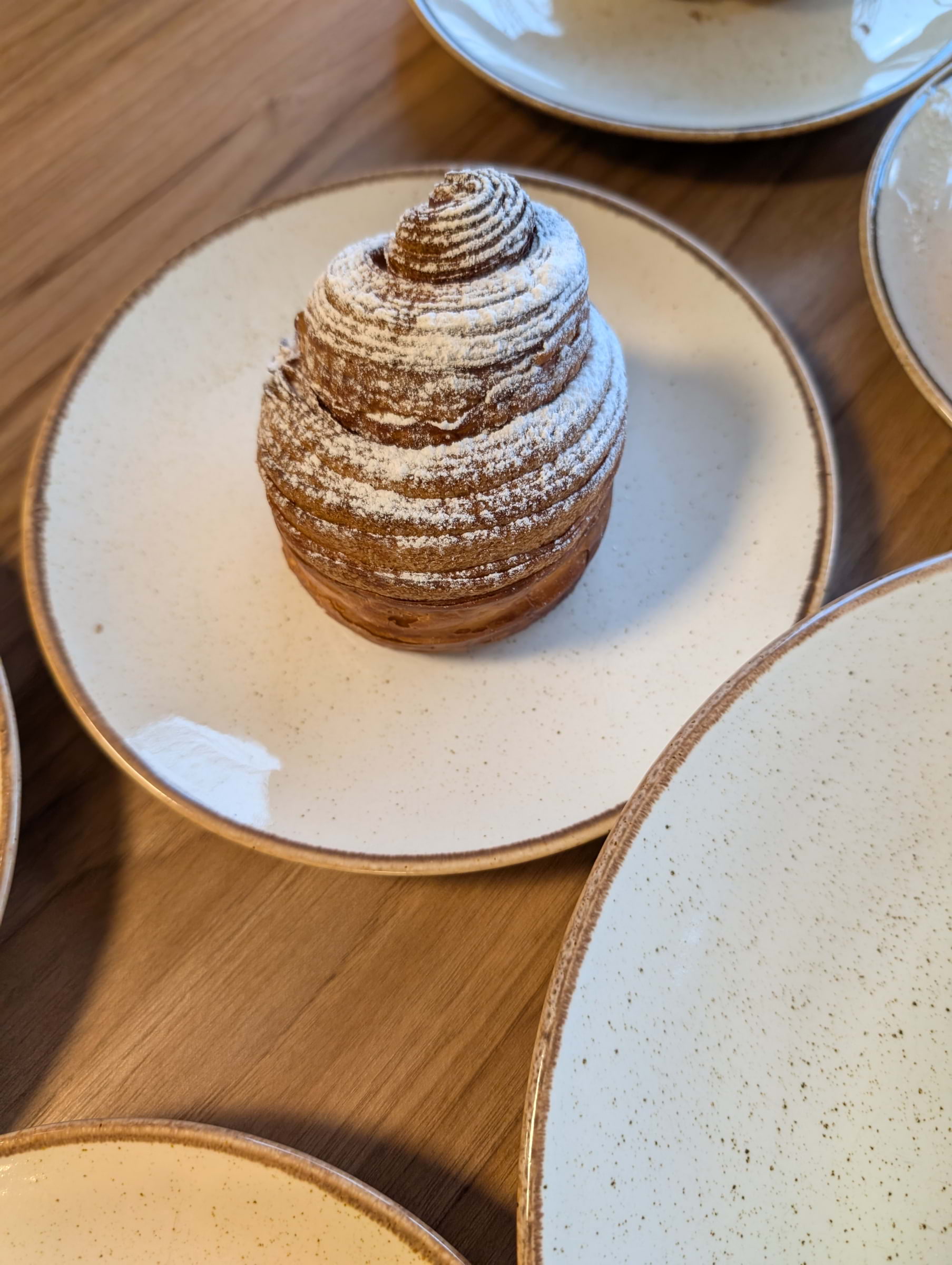 Photo from Maison Caillard by Doux E. (05/01/2026)