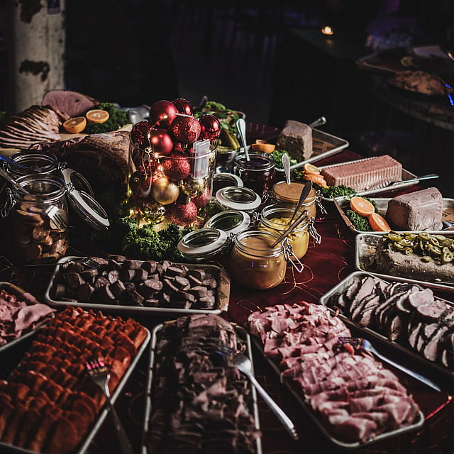 Julbord · Mugwort's BBQ Shack