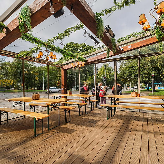 Prost Bierhalle & Wirtshaus