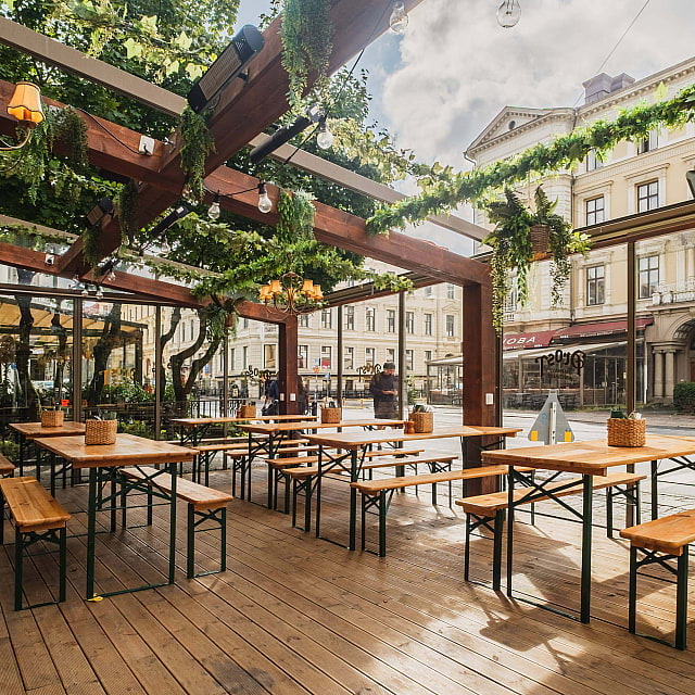 Prost Bierhalle & Wirtshaus