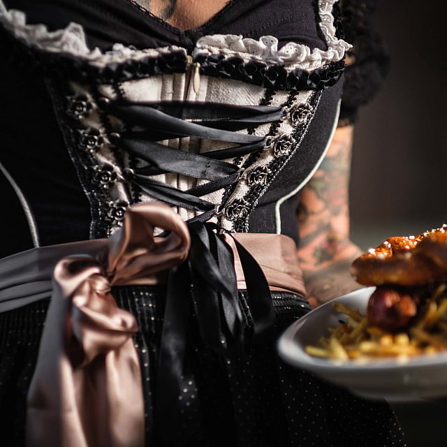 Prost Bierhalle & Wirtshaus