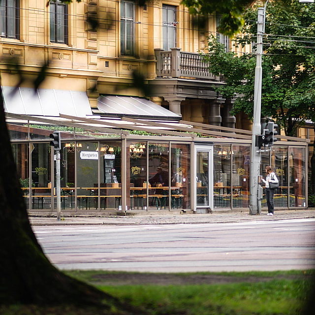 Prost Bierhalle & Wirtshaus