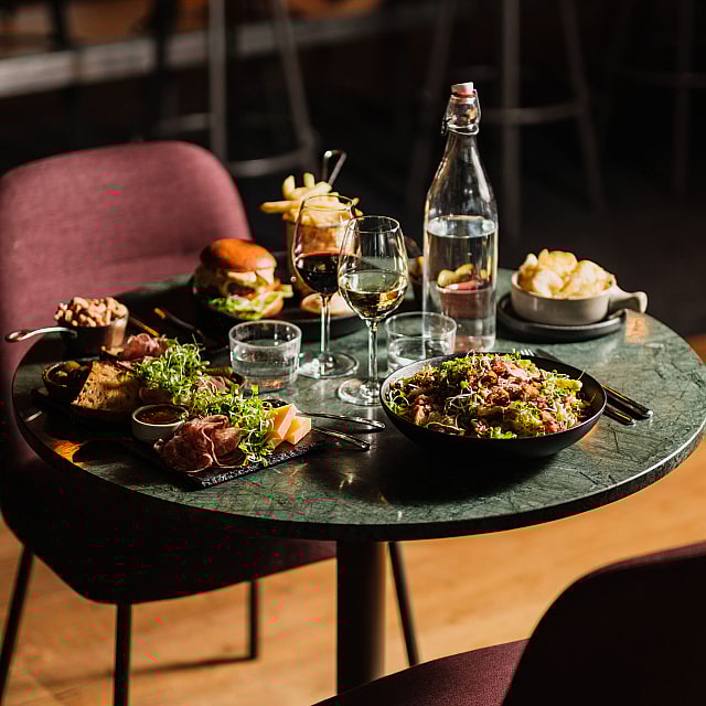 Quality Hotel The Weaver