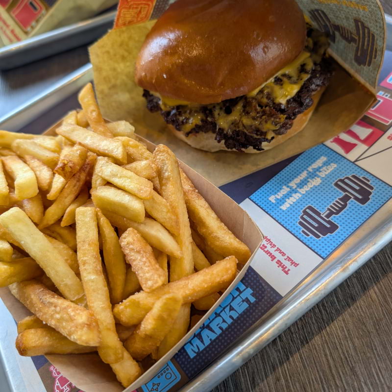 Triple Cheese – Photo from Smash Market by Doux E. (30/10/2025)